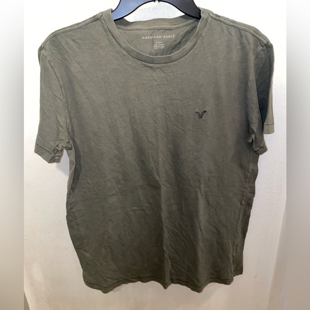 American Eagle Tshirt